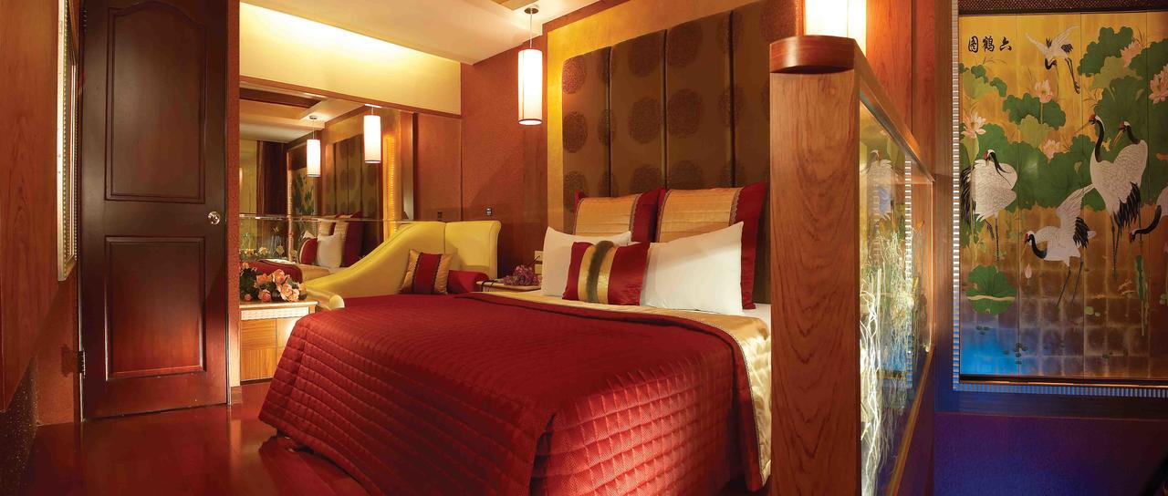 Spring Breeze Boutique Motel Kaohsiung Exterior photo